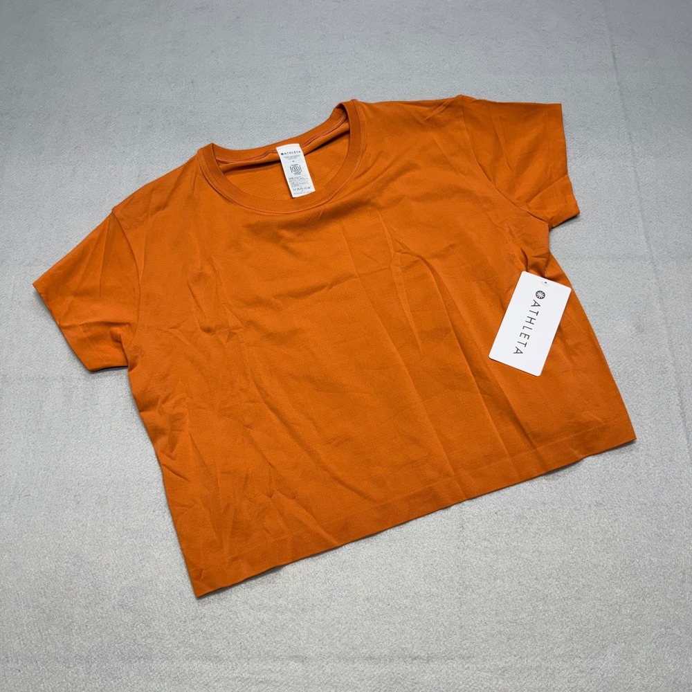NWT Athleta Relaxed Tee Womens Medium Orange Short Sleeve Wicking Crop NEW - Picture 1 of 12